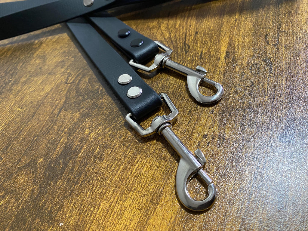 Colored Hardware Leash, Tug, Stain and Water Proof