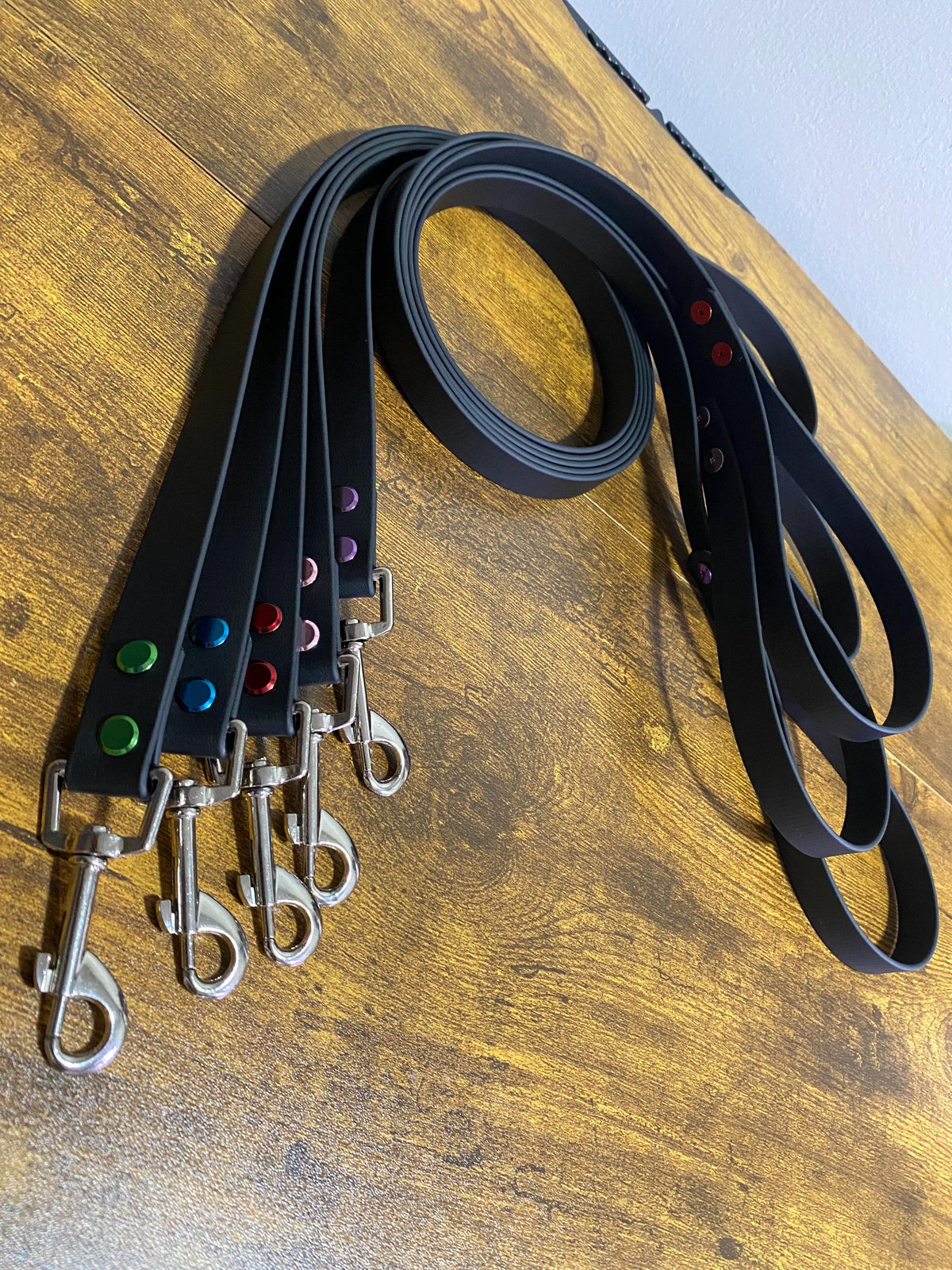 Colored Hardware Leash, Tug, Stain and Water Proof