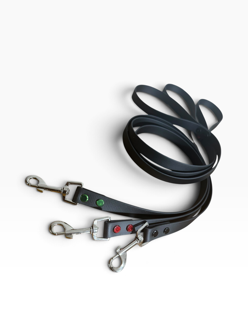 Colored Hardware Leash, Tug, Stain and Water Proof