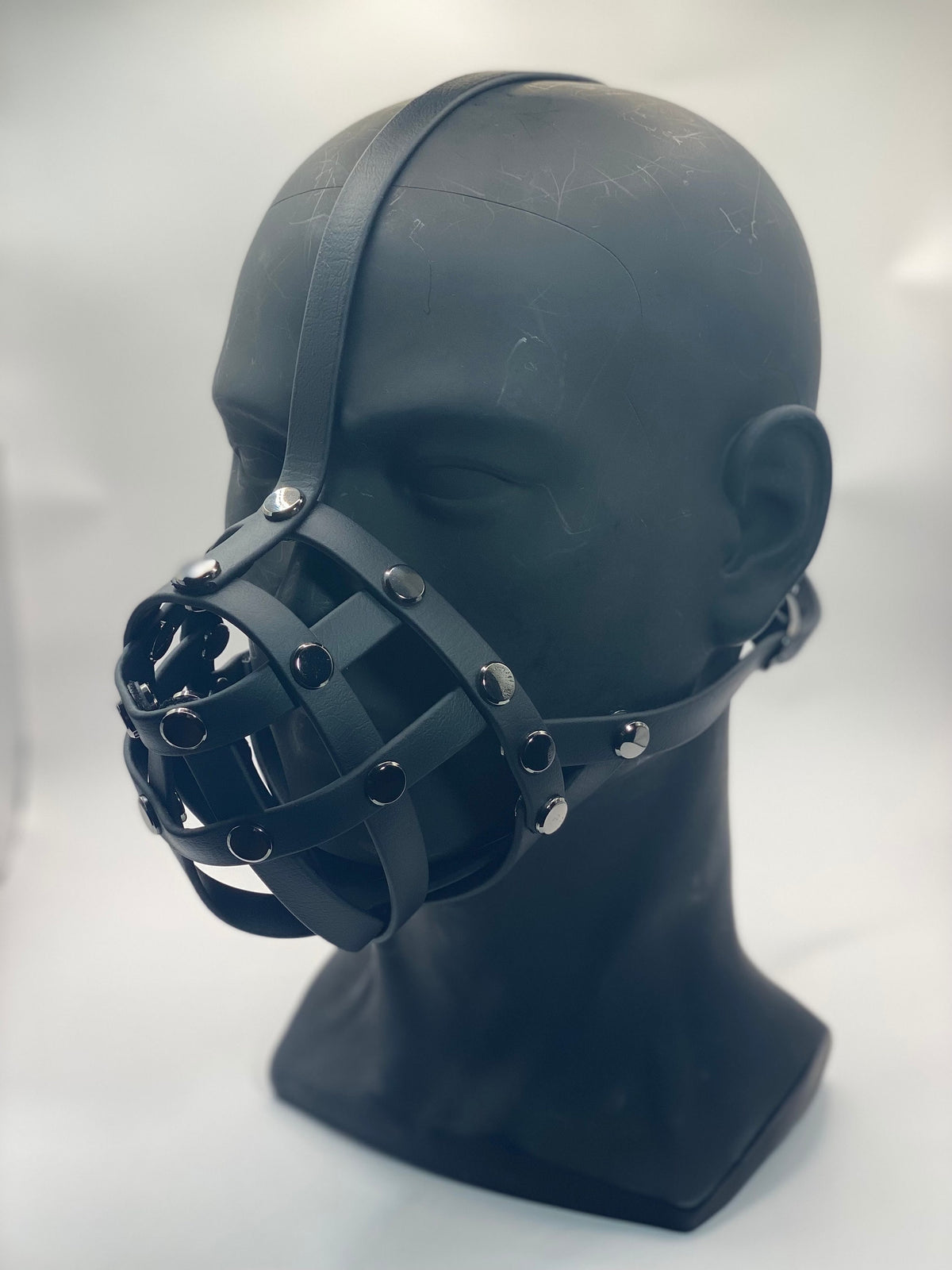Black Premium Hardware Muzzle